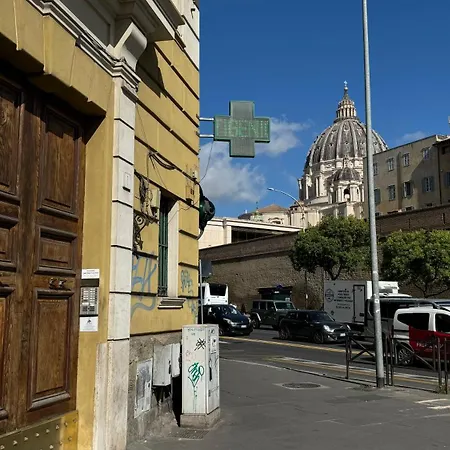 Next To St Peter * Róma