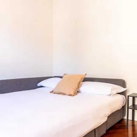 Next To St Peter Apartman *