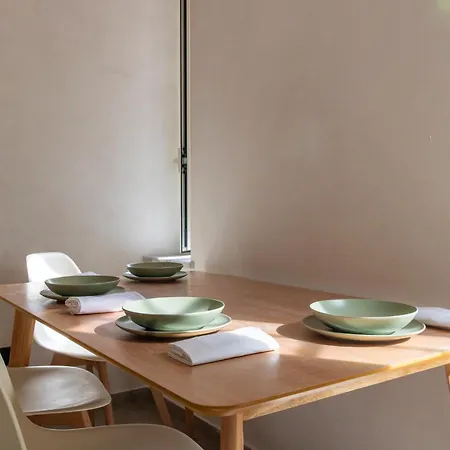 Next To St Peter アパート *