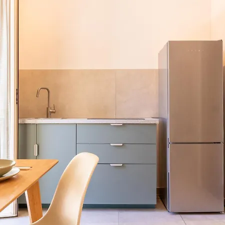 Next To St Peter * ローマ